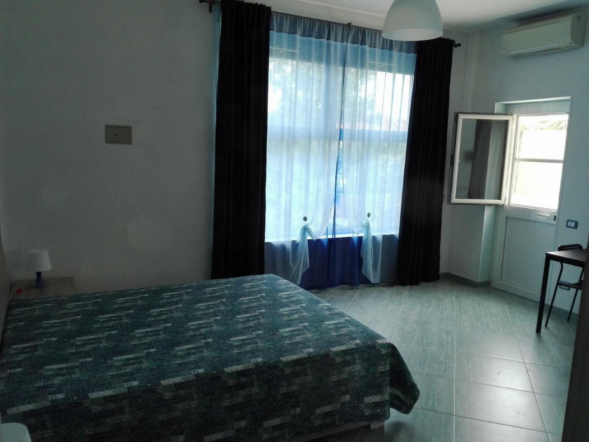 Affittacamere Villa Zelinda 锡罗洛 外观 照片